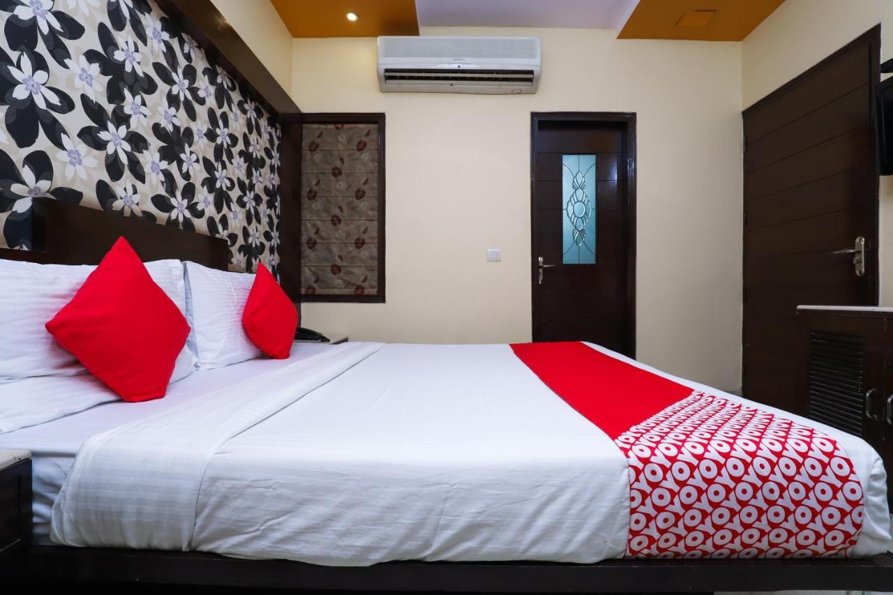 Hotel O J P Inn Near Patel Nagar Metro Station New Delhi Exterior photo